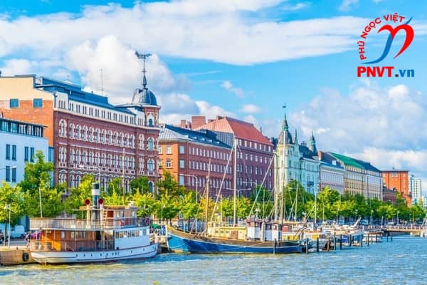 Xin miễn thị thực 5 năm cho Việt Kiều Phần Lan